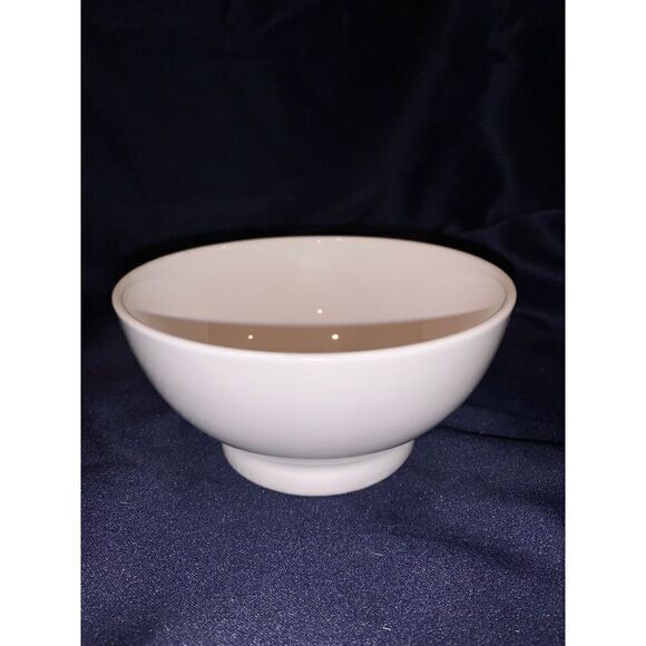 White Ceramic Bowl with 'HIS' Text - Picture 4 of 7